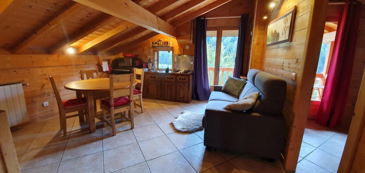 Bienvenue Dans Notre Chalet! Appartement Les Sitelles Le Grand-Bornand Exterior foto